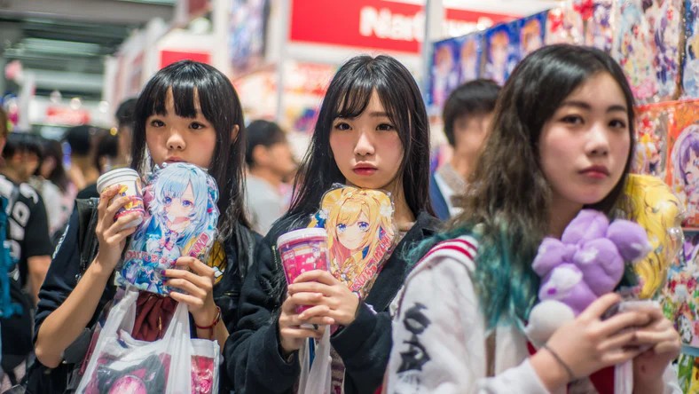 杨千嬅回应陈奕迅女儿出道:有种传承感,不过做这一行不简单