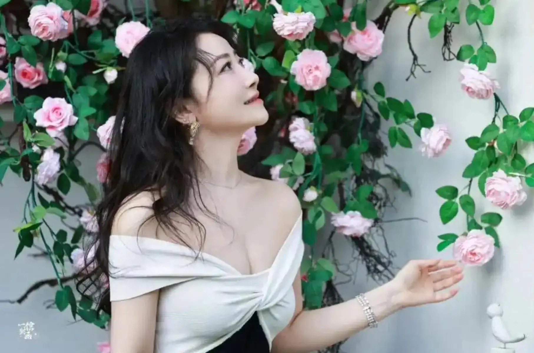 乔杉三胎得子,幽默喊话儿子“处不好找自己原因”