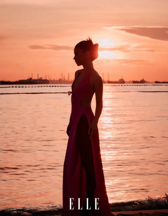 这下真成00待爆花了...