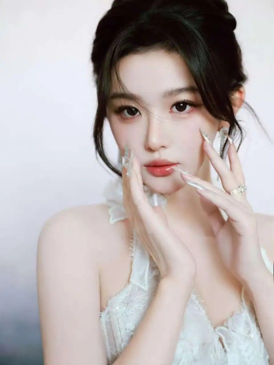 “出片”极致化，正在催毁中国景区