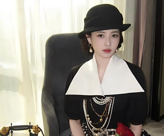 折叠屏拉锯背后，苹果何以变得有毒？